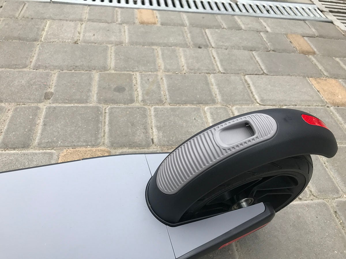 Ninebot by Segway ES1