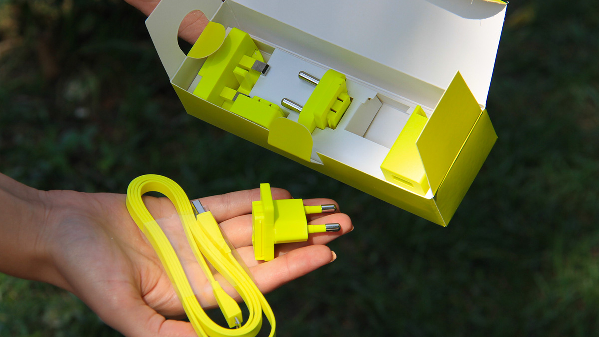 Акустика UE Boom 2 комплектация