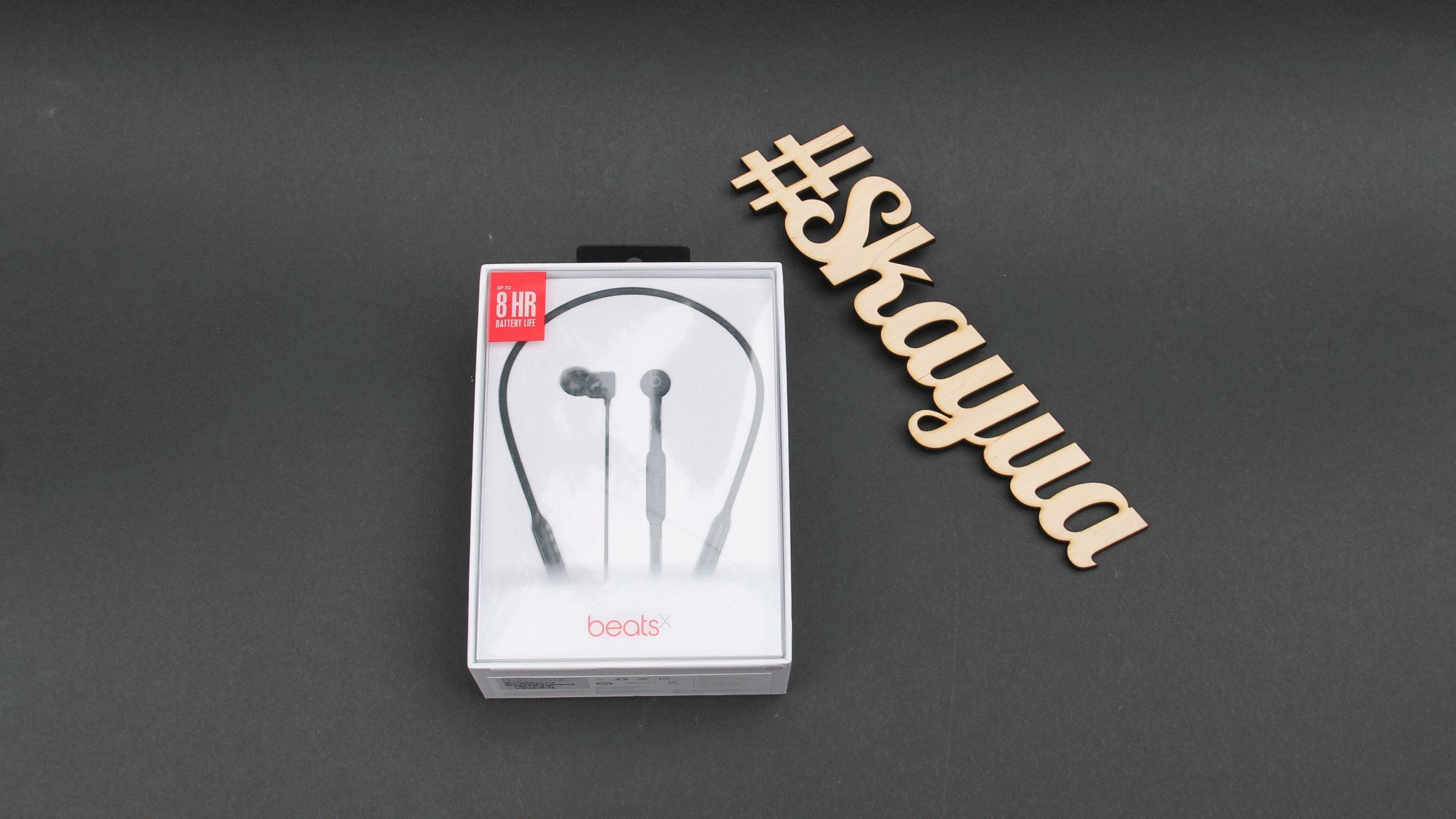 BeatsX в черном цвете