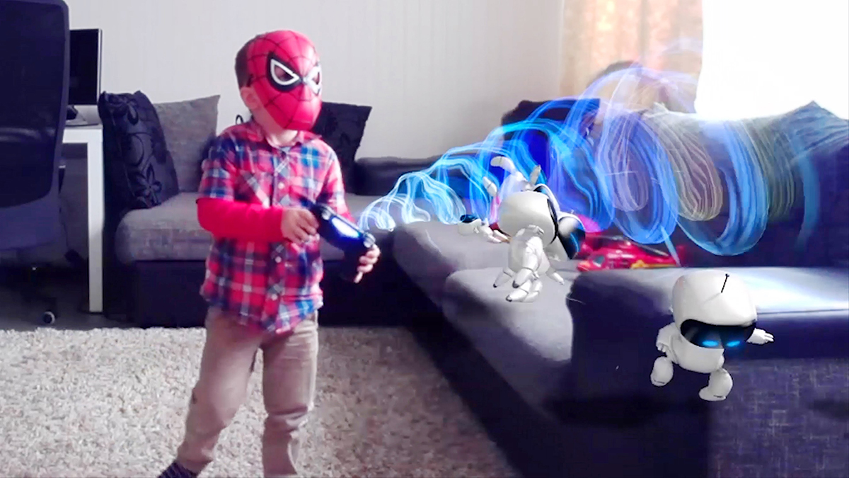 rebyonok-s-playstation4