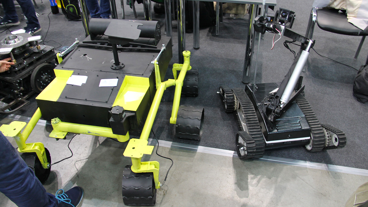 Робот-исследователь